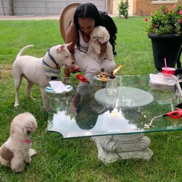 Meet your Posher, Jea - Picture 3 of 4